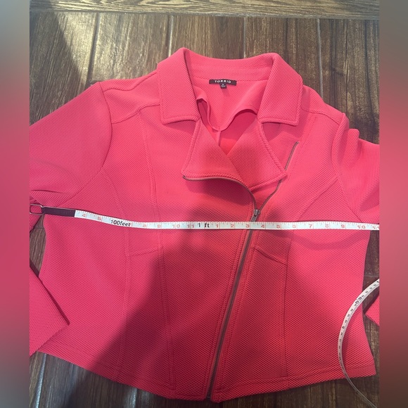Torrid Hot Pink Blazer - Picture 4 of 6